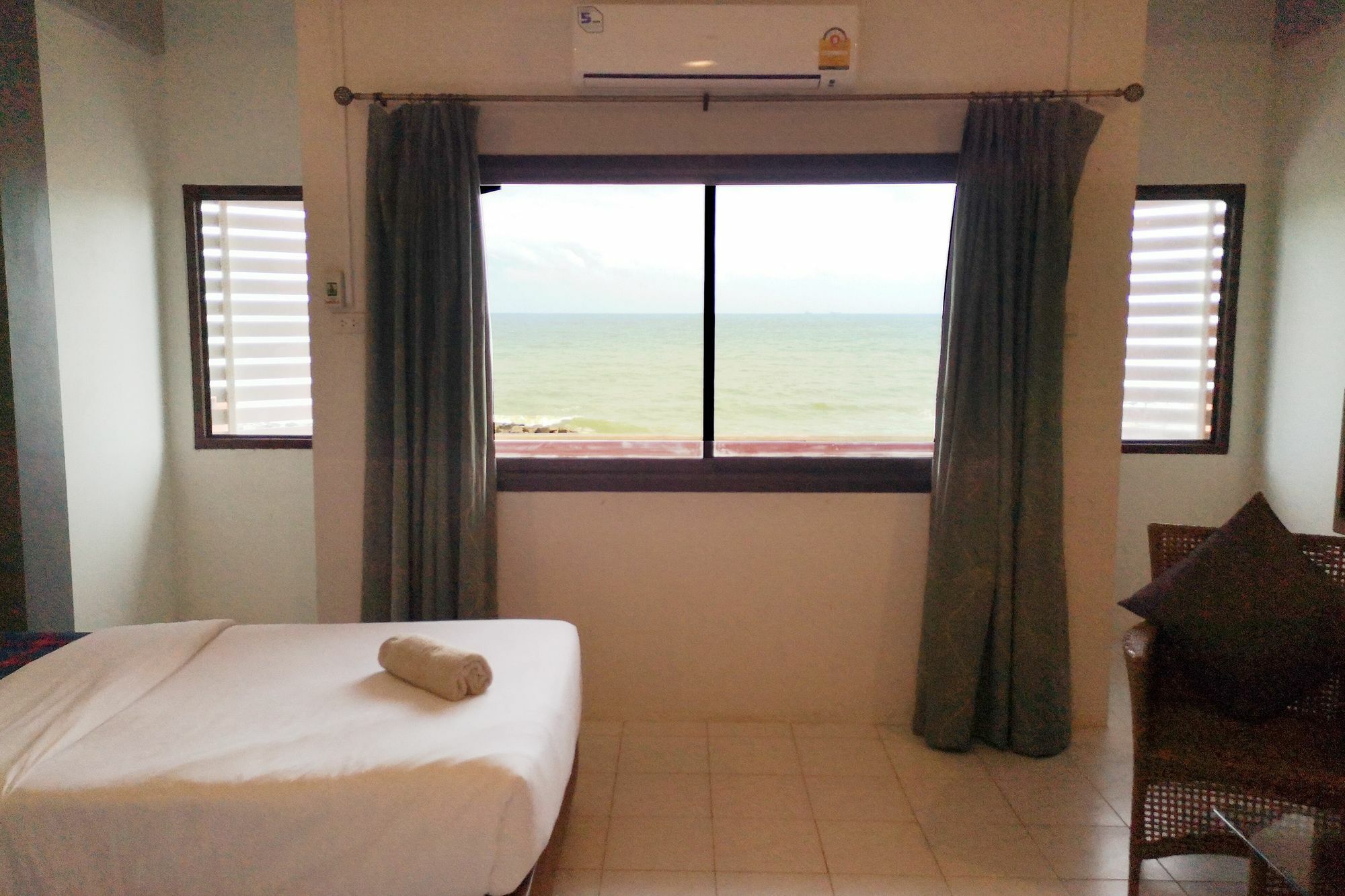 Gao Saengchan Beachfront 라용 외부 사진